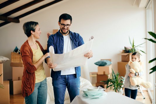 Die private Arbeitslosenversicherung schützt Bauherren, die unverschuldet arbeitslos sind.